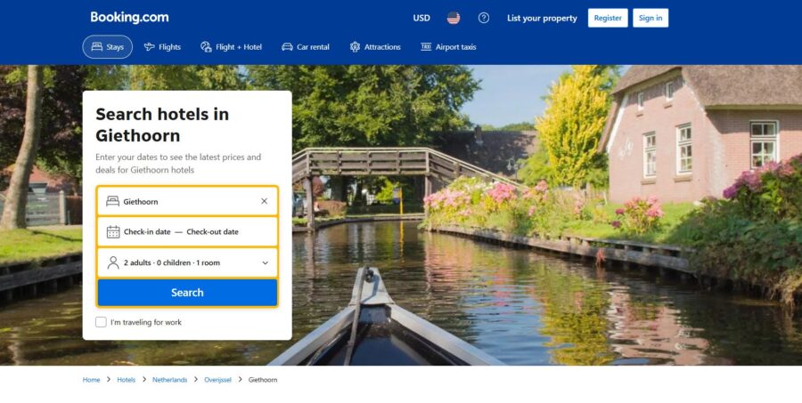 Booking.com page displaying hotels in Giethoorn, featuring scenic views and accommodation options for travelers.

