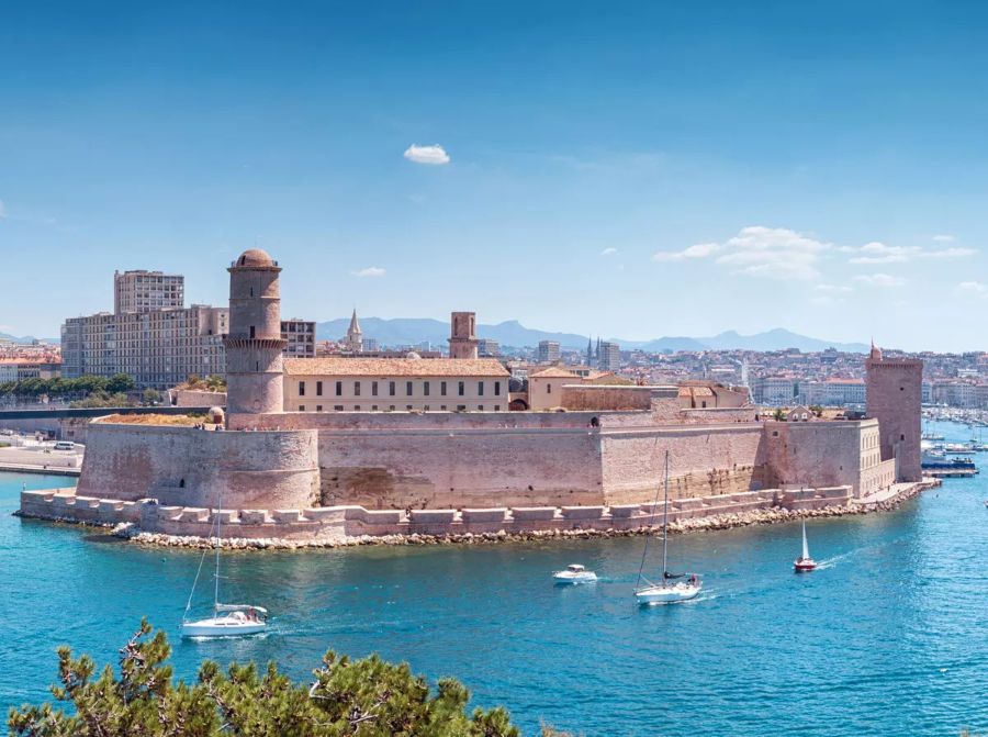 Iconic Landmarks and Monuments