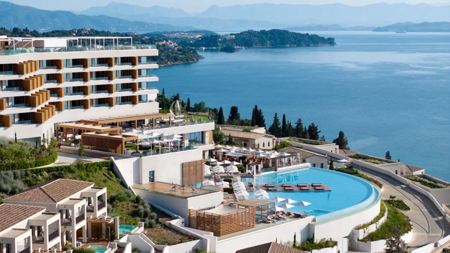 Luxury Stays and Gourmet Experience