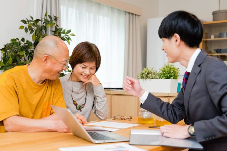 Key Factors That Influence Airbnb Rate Negotiations