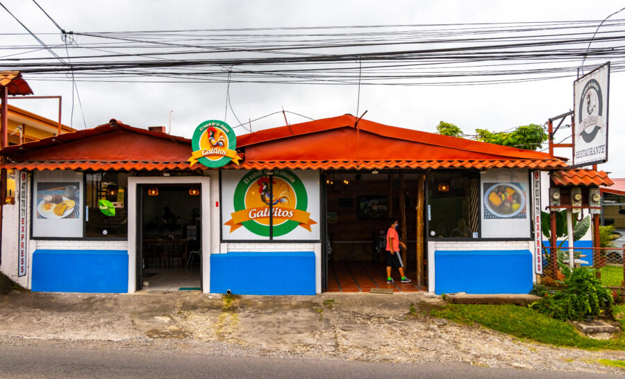 Street view of Gallitos Costa Rica Restaurant in San Jose 