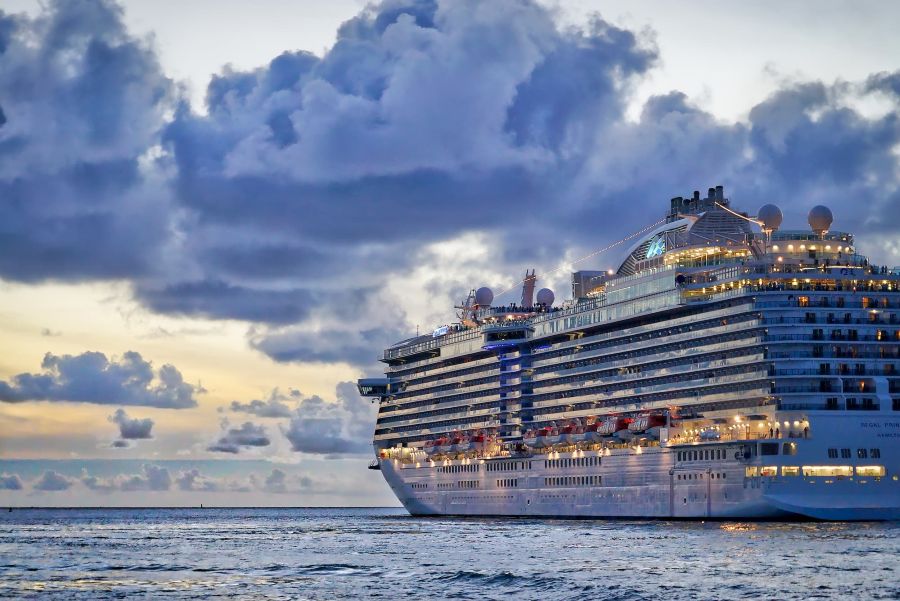 What to Expect: Days at Sea
