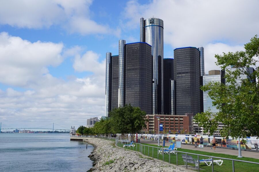 Detroit River 