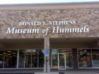 Donald E. Stephens Museum of Hummels