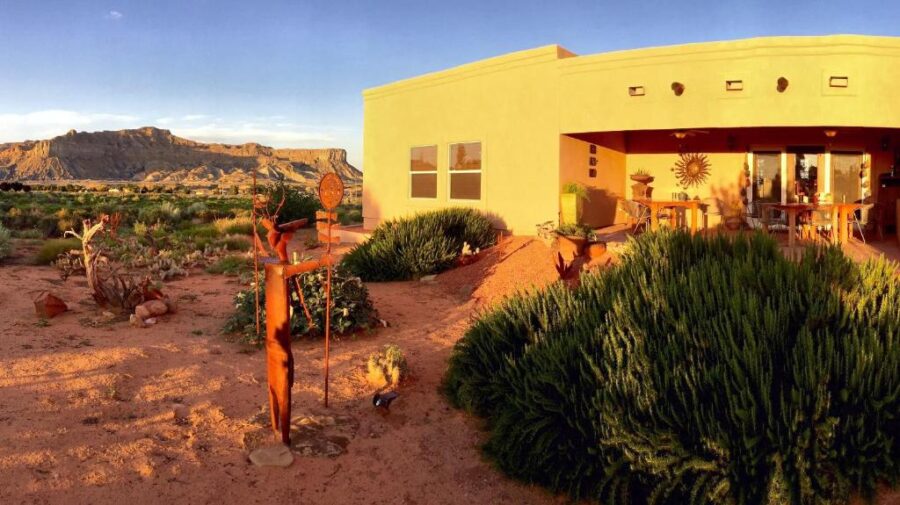 Dreamkatchers Lake Powell Bed & Breakfast set against a sprawling desert landscape.