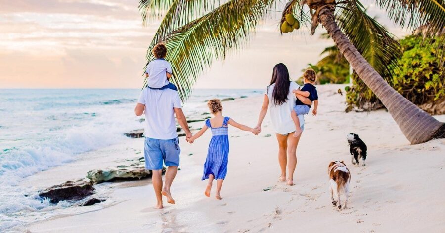 Experiencing Life in Caribbean Expat Communities