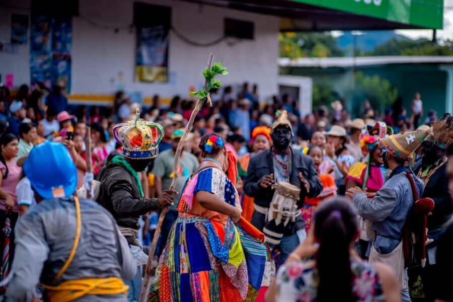 festival dance celebration