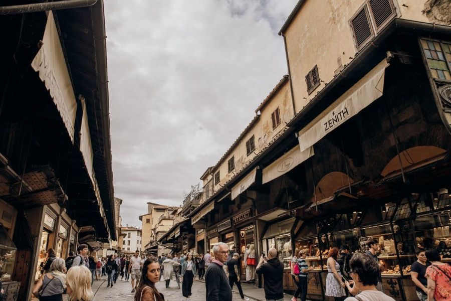 Amalfi's Retail Experience