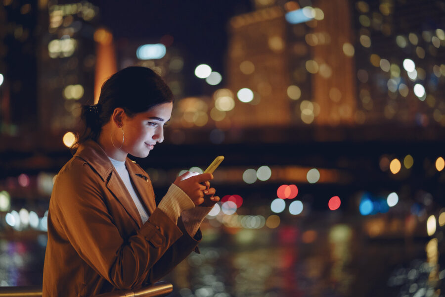Choosing the Best SIM and Connectivity Options