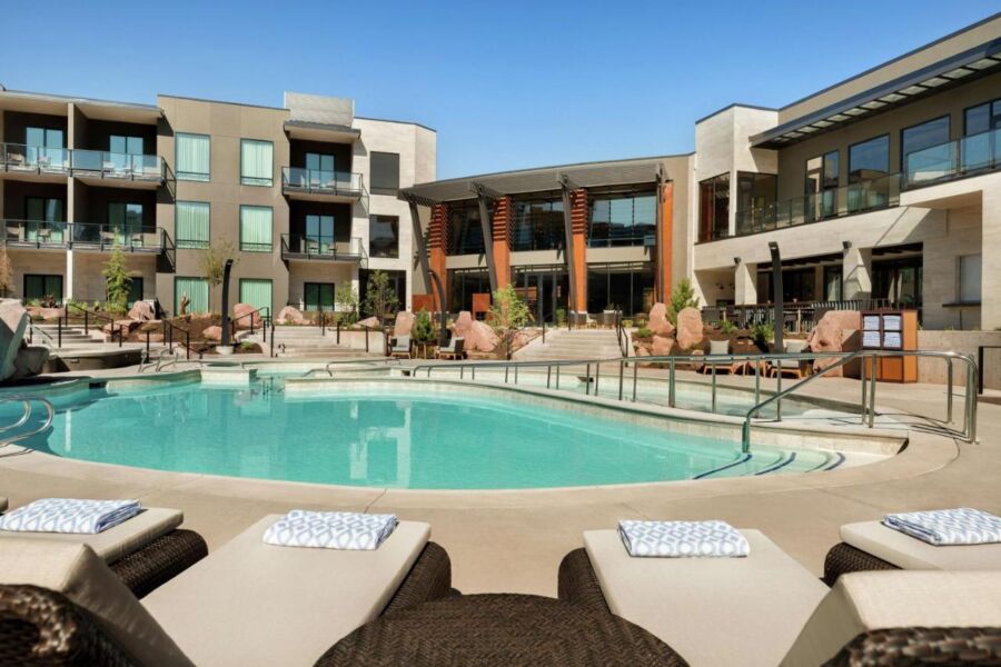 Accommodation and pool at Hoodoo Moab, Curio Collection by Hilton