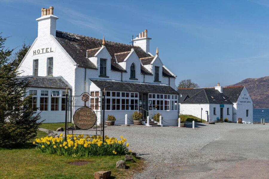 Hotel Eilean Iarmain, a charming hotel on the Isle of Skye, surrounded by scenic landscapes and tranquil waters of Lochaber.
