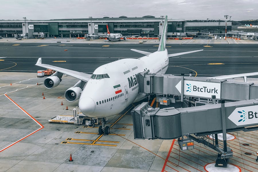 Planes vs. Trains Travel Time and Convenience