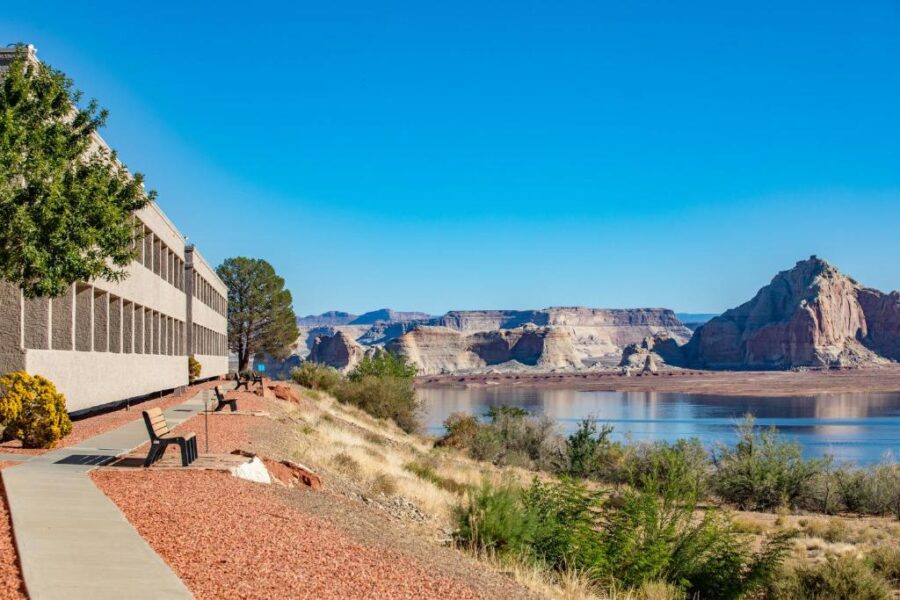 Exterior view of Lake Powell Resort in Arizona, overlooking the tranquil waters of the nearby lake.
