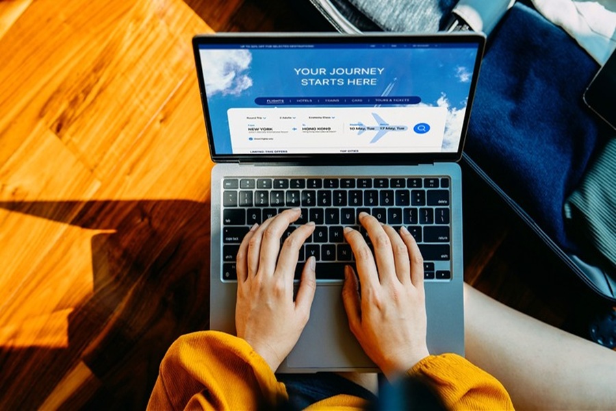 Recognizing Fraudulent Travel Booking Websites