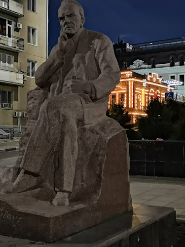 monument KA Fedin