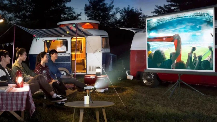 outdoor camping movie night