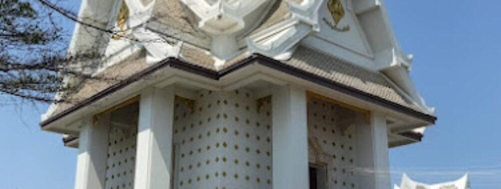 Phanthai Norasing Shrine