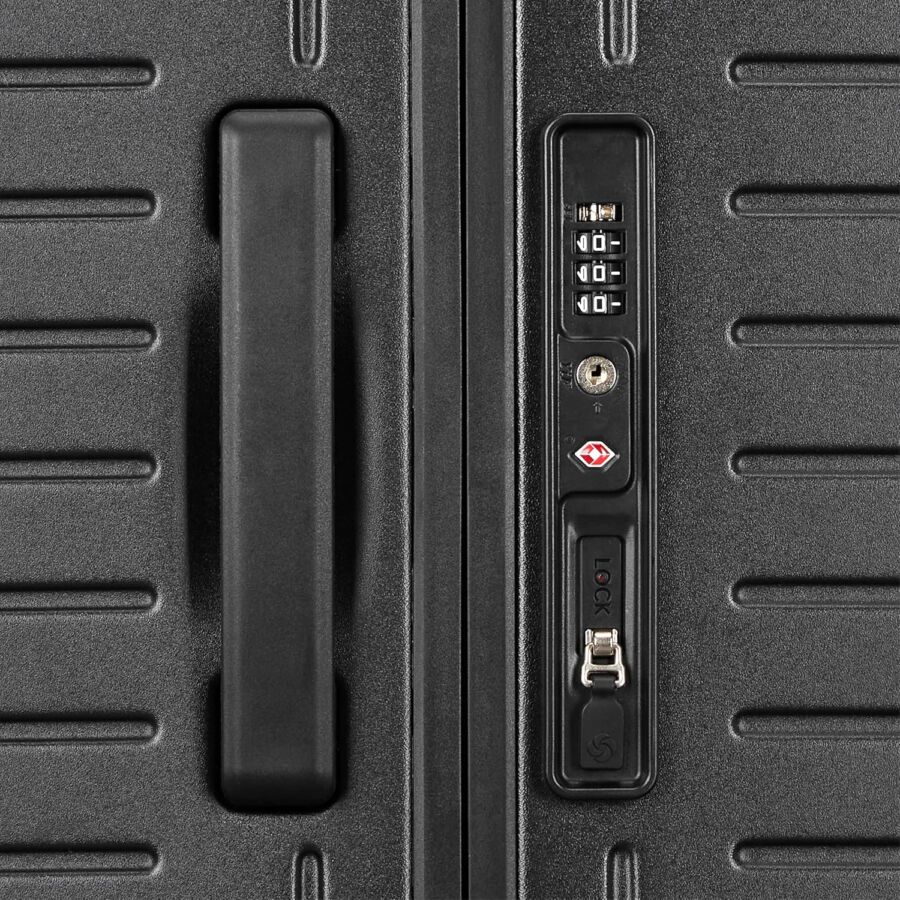 Close-up of a black Samsonite Framelock Max suitcase featuring a secure lock mechanism.