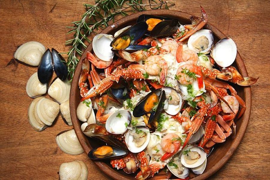 Lefkada's Tavernas and Restaurants