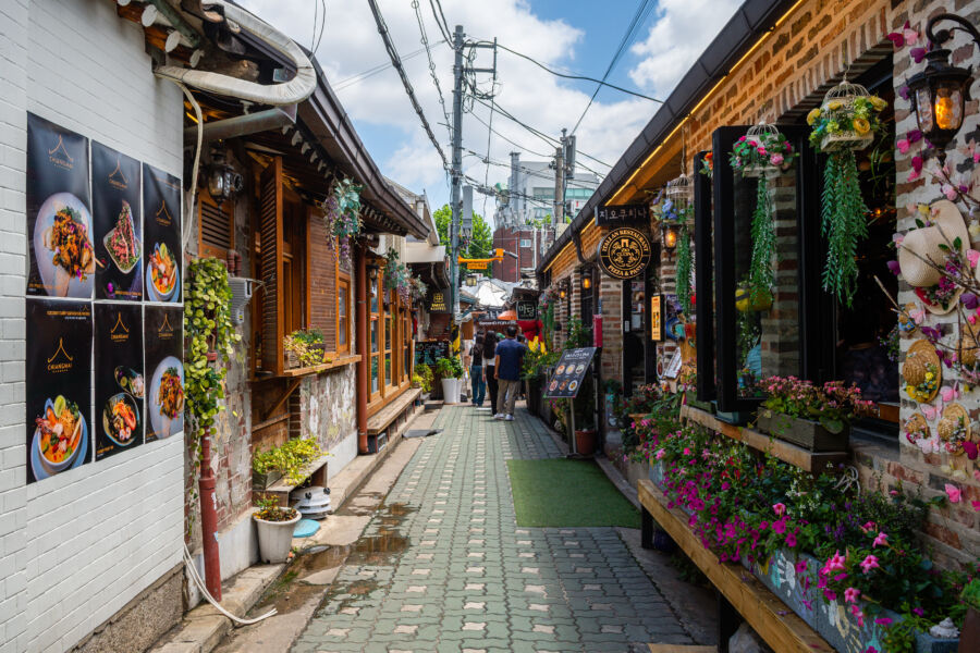 Seoul shopping district