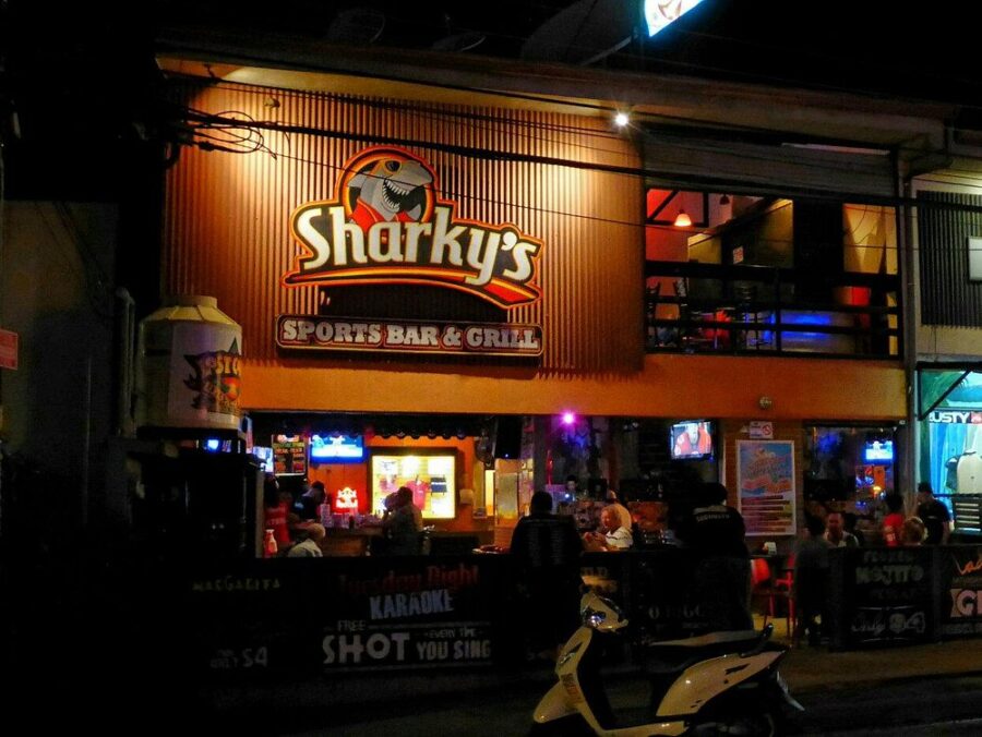 Exterior and sign of the Sharky's in Tamarindo