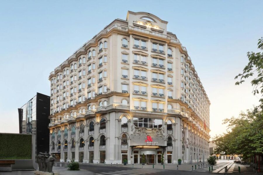 Skopje Marriott Hotel on the corner of a street in Skopje, Macedonia, showcasing its modern architecture.