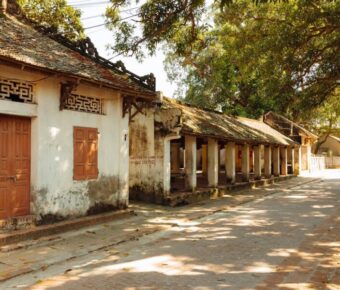 Authentic Travel Experiences: Cultural Immersion Beyond Tourist Trails