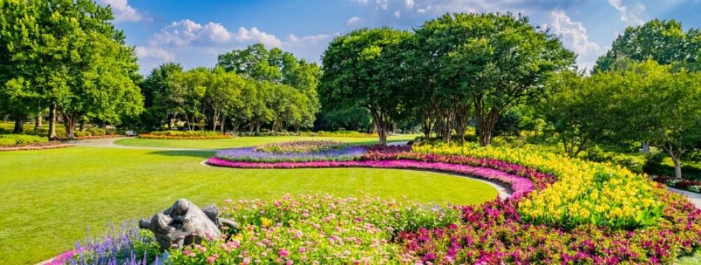 Josson Color Garden In Dallas Arboretum and Botanical Garden