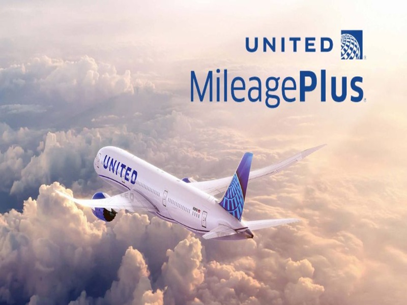 United Airlines Boeing 787 above clouds, promoting MileagePlus loyalty program.