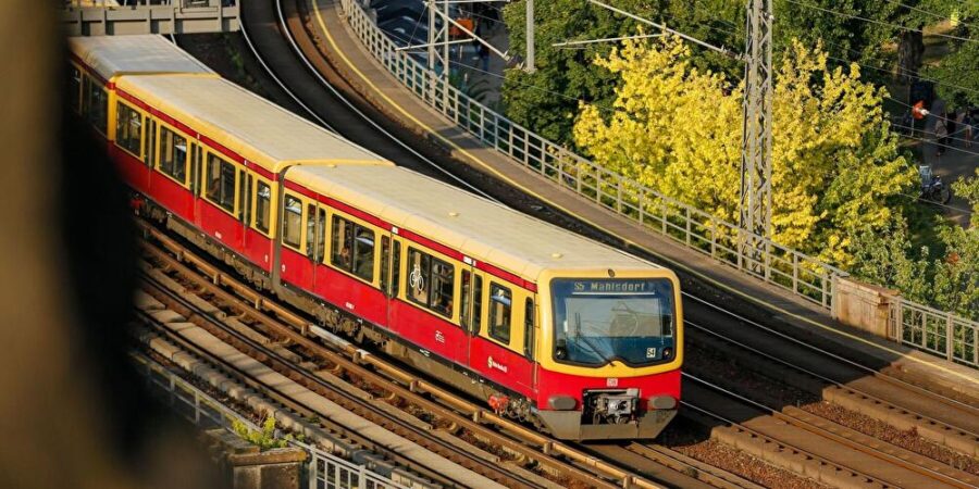 urban train autumn