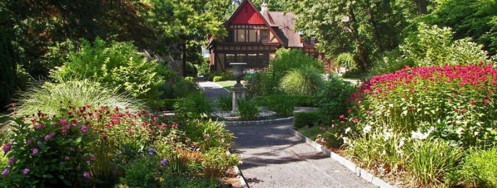 Van Vleck House & Gardens