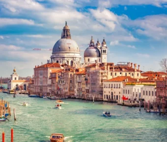 Avoiding Tourist Taxes in Venice: 7 Insider Tips to Save Money on Your Next Trip