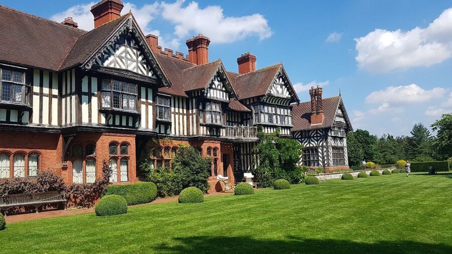 National Trust – Wightwick Manor and Gardens