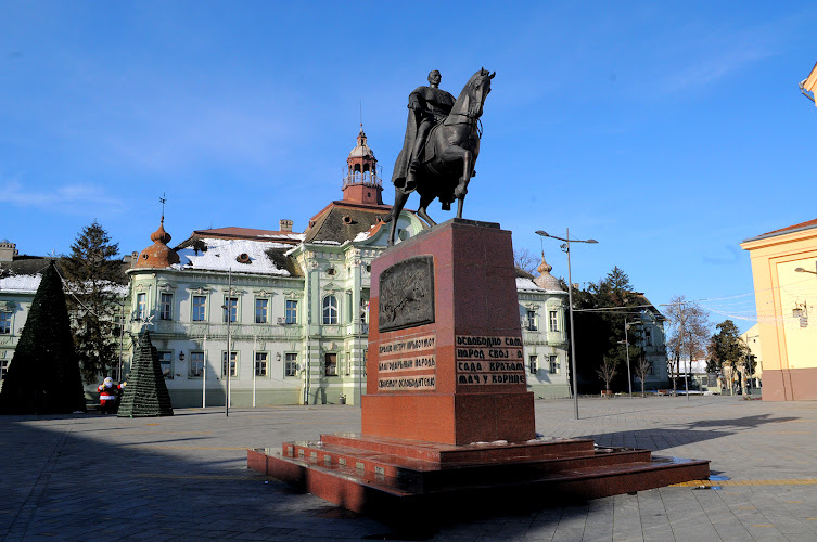 Споменик краљу Петру I Карађорђевићу